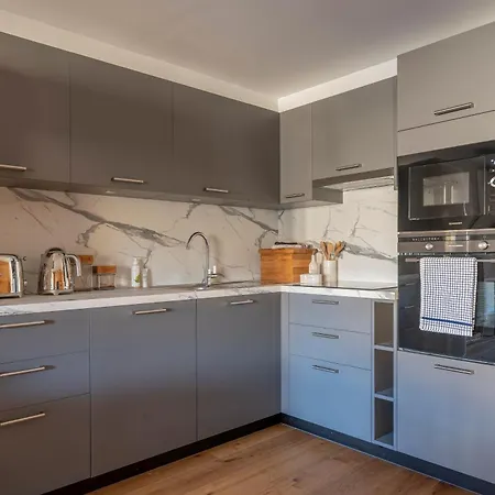 Cairn Harmony - B209 Apartment *